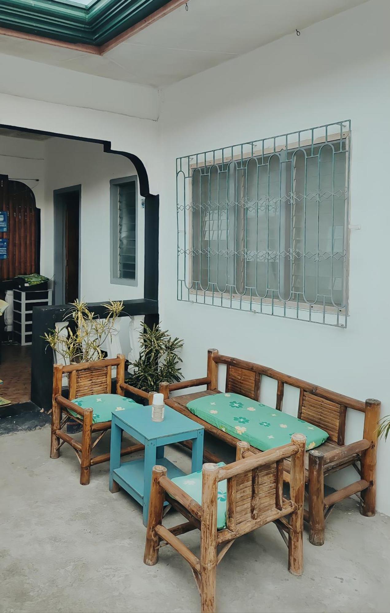 Island Girl Bed And Breakfast Moalboal Buitenkant foto
